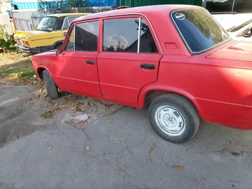 Авто ВАЗ 2101 1989 № 8146303