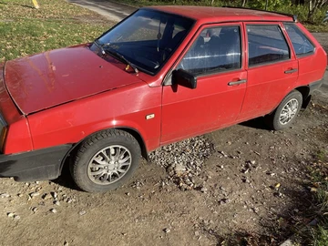Авто ВАЗ 2109 1993 № 8146322