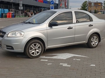 Авто Chevrolet Aveo 2007 № 8146340
