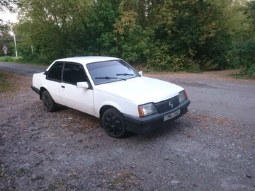 Авто Opel Ascona 1988 № 8146345