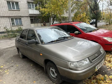 Авто ВАЗ 2110 2002 № 8146347