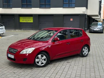 Авто KIA Cee X27 D 2009 № 8146701