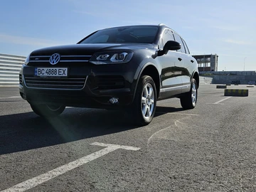 Авто Volkswagen Touareg 2014 № 8146835