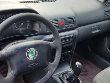 Авто Skoda Octavia 2003 № 8146868