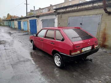 Авто ВАЗ 2109 1992 № 8146970