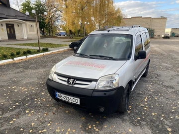 Авто Peugeot Partner 2003 № 8147020