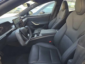 Авто Tesla Model S 2024 № 8147151
