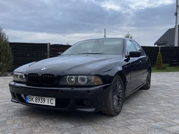 Авто BMW 5 Серия 2002 № 8147163
