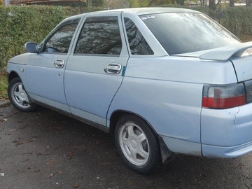 Авто ВАЗ 2110 2002 № 8147196