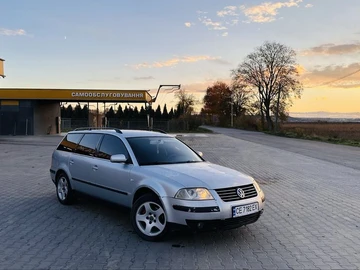 Авто Volkswagen Passat Hatchback 2003 № 8147424
