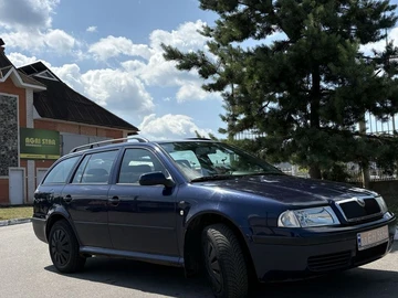 Авто Skoda Octavia 2002 № 8147540