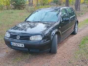 Авто Volkswagen Golf 1999 № 8147549