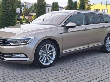 Авто Volkswagen Passat Variant 2017 № 8147753