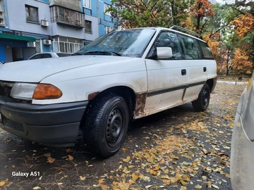 Авто Opel Astra 1992 № 8147838