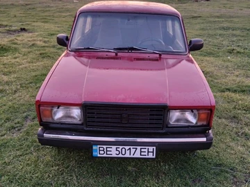 Авто ВАЗ 2107 1990 № 8147840