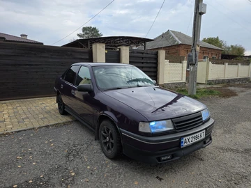 Авто Opel Vectra 1995 № 8147842