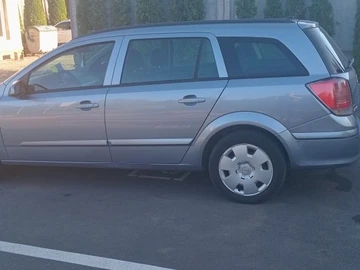 Авто Opel Astra 2005 № 8147876