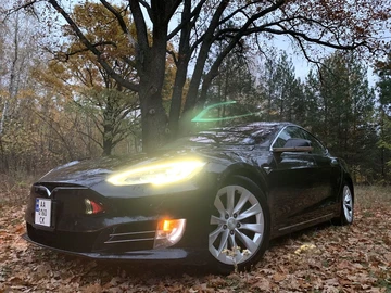 Авто Tesla Model S 2016 № 8147999