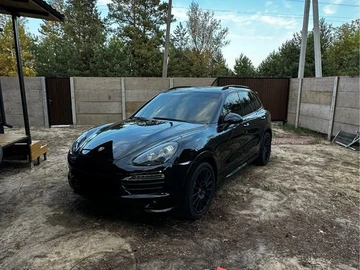 Авто Porsche Cayenne S 2012 № 8148032