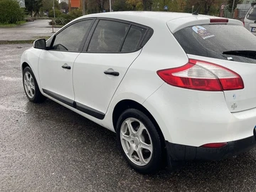 Авто Renault Megane 2011 № 8148323