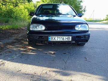 Авто Volkswagen Golf 1997 № 8148366