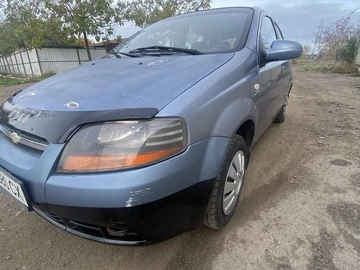 Авто Chevrolet Aveo 2005 № 8148367