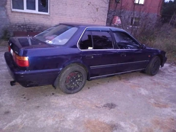 Авто Honda Accord 1987 № 8148417