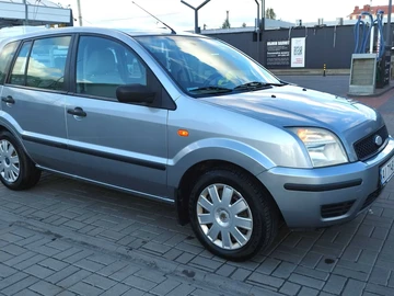 Авто Ford Fusion 2005 № 8148467