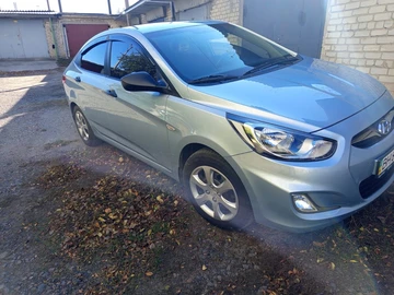 Авто Hyundai Accent 2012 № 8148505