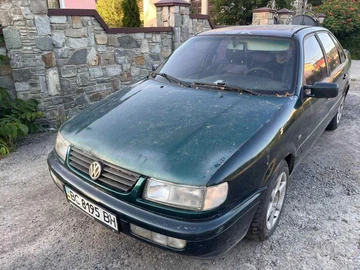 Авто Volkswagen Passat Sedan 1994 № 8148539