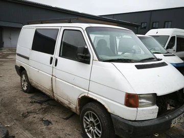 Авто Volkswagen Transporter 1991 № 8148559