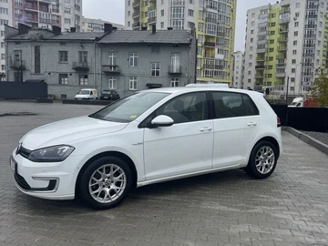 Авто Volkswagen Golf 2014 № 8148695