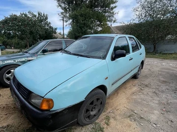 Авто Volkswagen Polo 1997 № 8148703