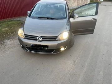 Авто Volkswagen Golf Plus 2010 № 8148709