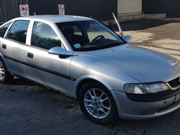 Авто Opel Vectra 1998 № 8148713