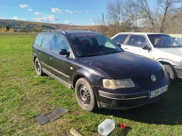 Авто Volkswagen Passat Variant 1999 № 8148719