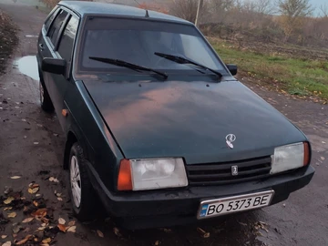 Авто ВАЗ 2109 2001 № 8148761