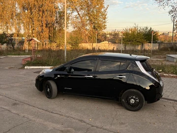 Авто Nissan Leaf 2012 № 8148800