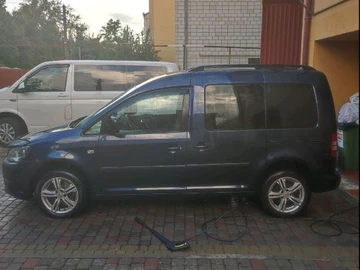 Авто Volkswagen Caddy 2012 № 8149027