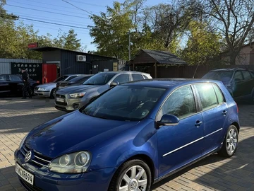 Авто Volkswagen Golf 2005 № 8149056