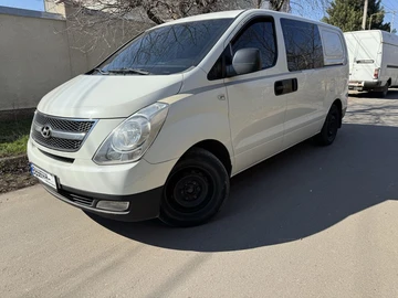 Авто Hyundai H1 Starex  2011 № 8149135