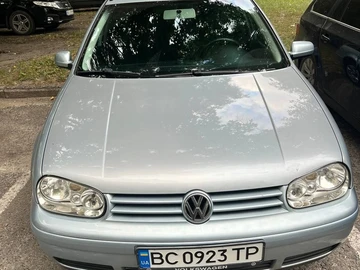 Авто Volkswagen Golf 2004 № 8149208