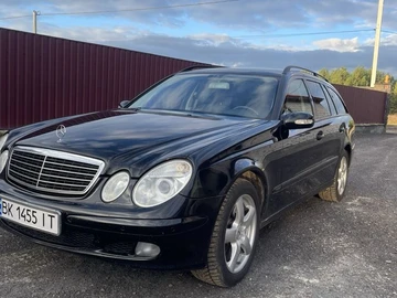 Авто Mercedes E Серия 2004 № 8149252
