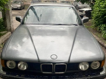 Авто BMW 7 Серия 1992 № 8149323