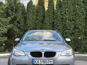 Авто BMW 5 Серия 2004 № 8149341