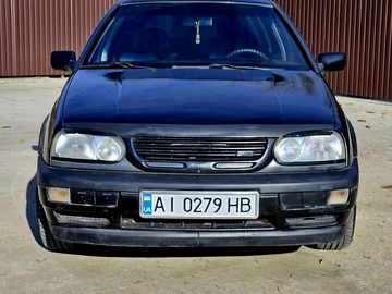 Авто Volkswagen Golf 1994 № 8149419