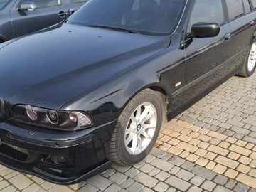 Авто BMW 5 Серия 2002 № 8149684