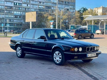 Авто BMW 7 Серия 1988 № 8149790