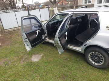 Авто Volkswagen Golf 1992 № 8149809