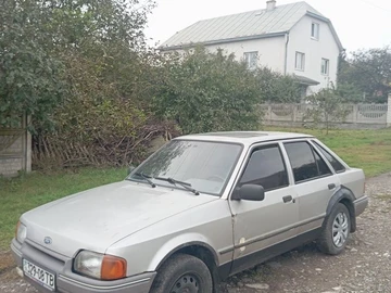Авто Ford Escort 1986 № 8149850